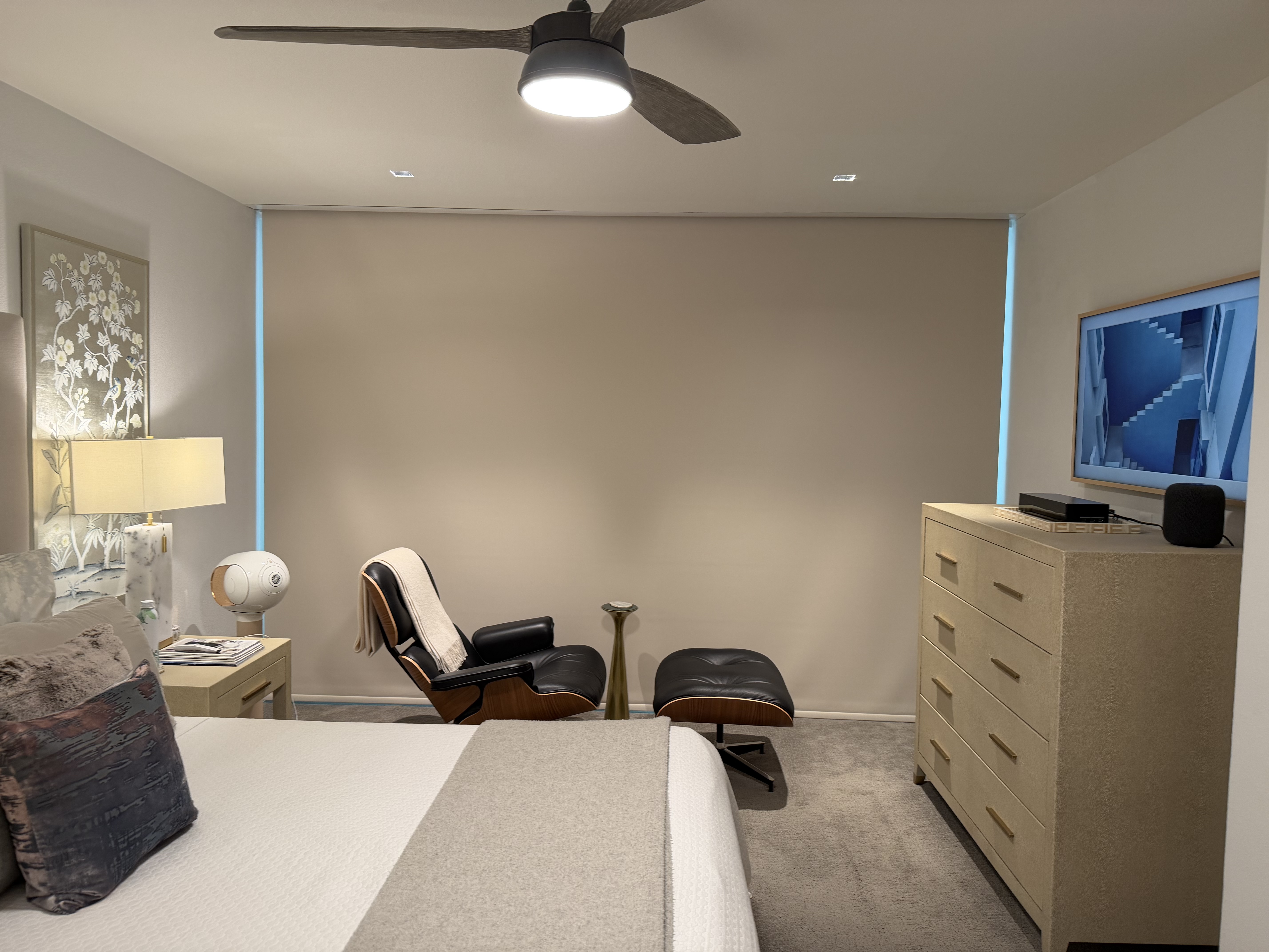 Window with closed blackout smart shades