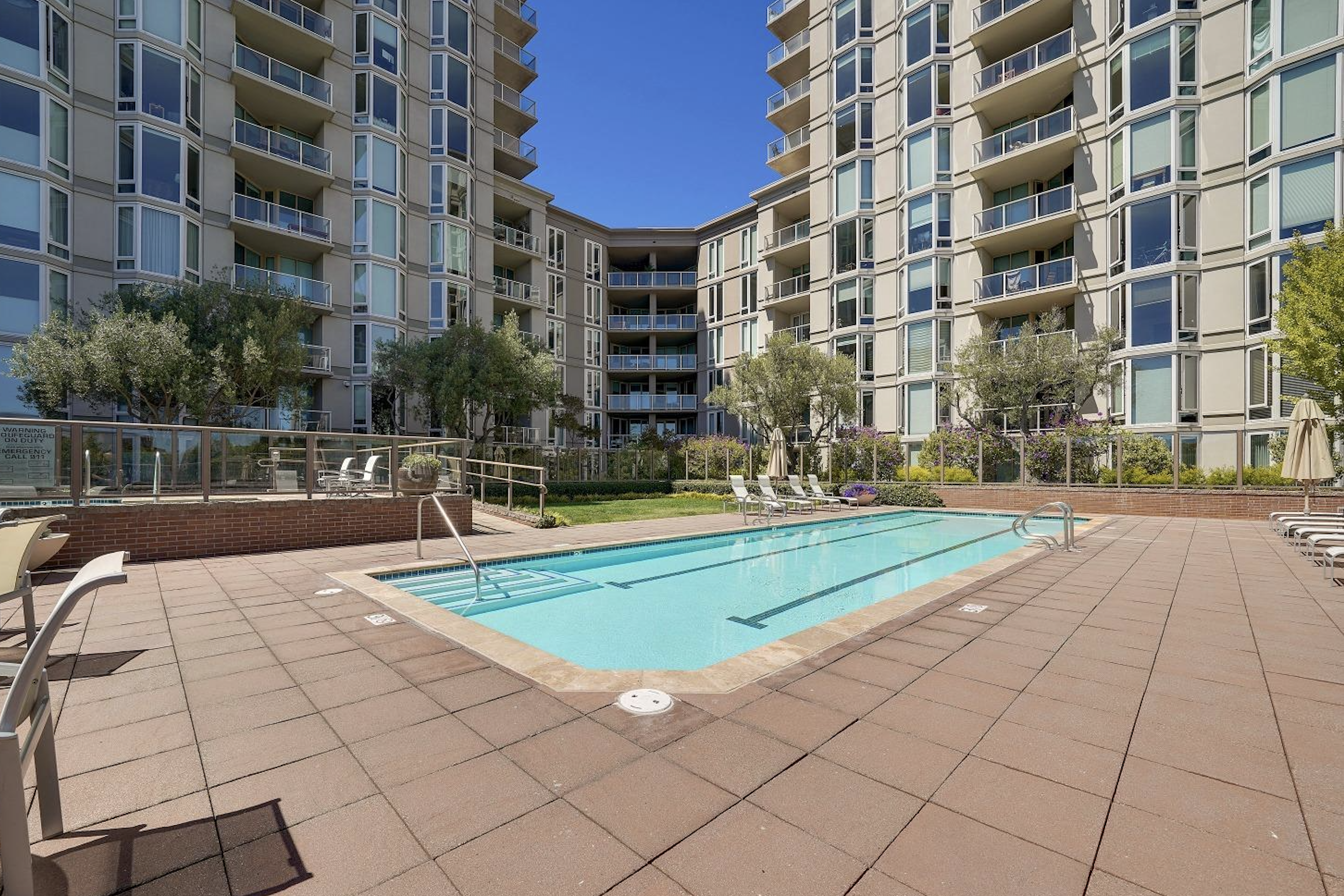 Resort-style swimming pool