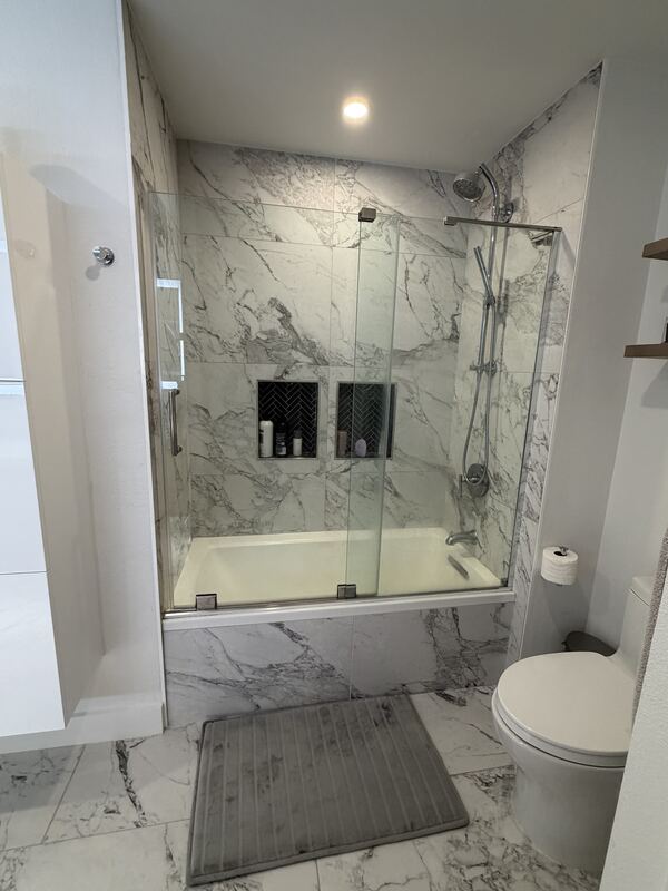 Marble bathroom with soaking tub